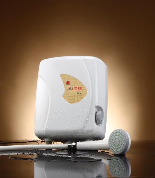 佳龙即热式nx22 (2.2w, 10a, iso9001 认证)电热水器